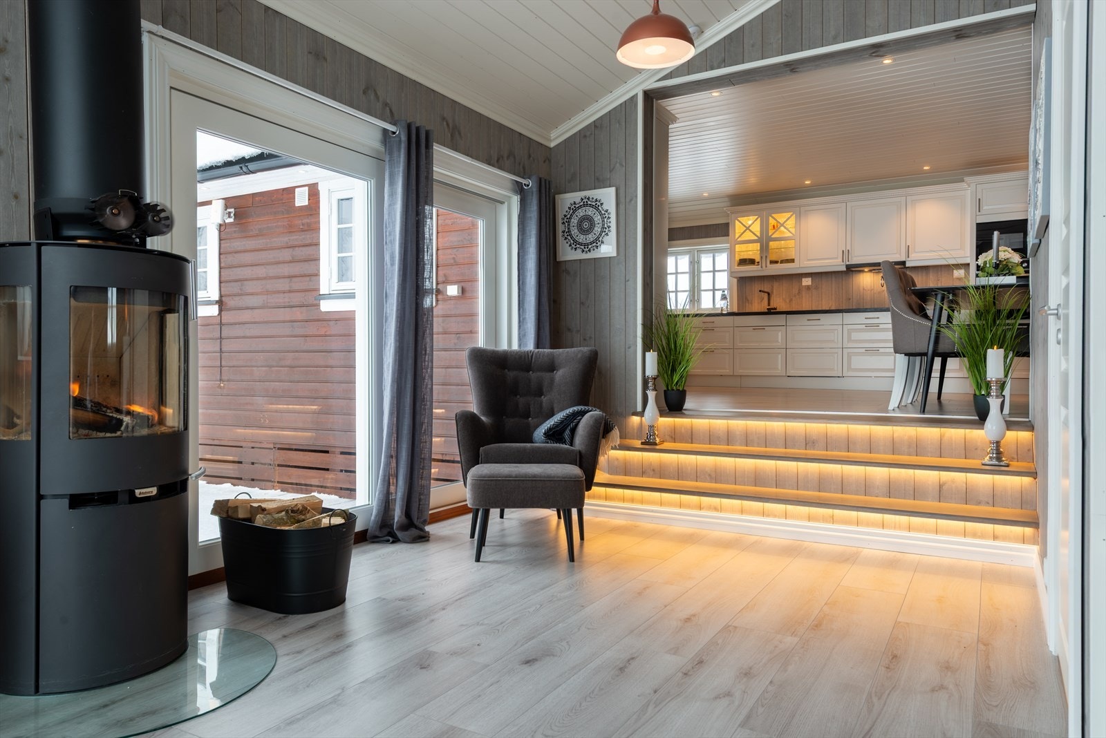 Dette sammen med den svært praktiske løsningen, sørger for en luftig atmosfære. Galleribilde