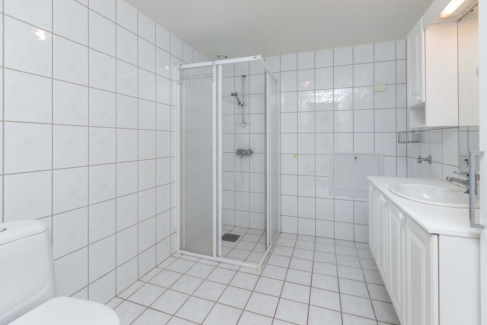 Flislagt bad/WC m/varme Galleribilde