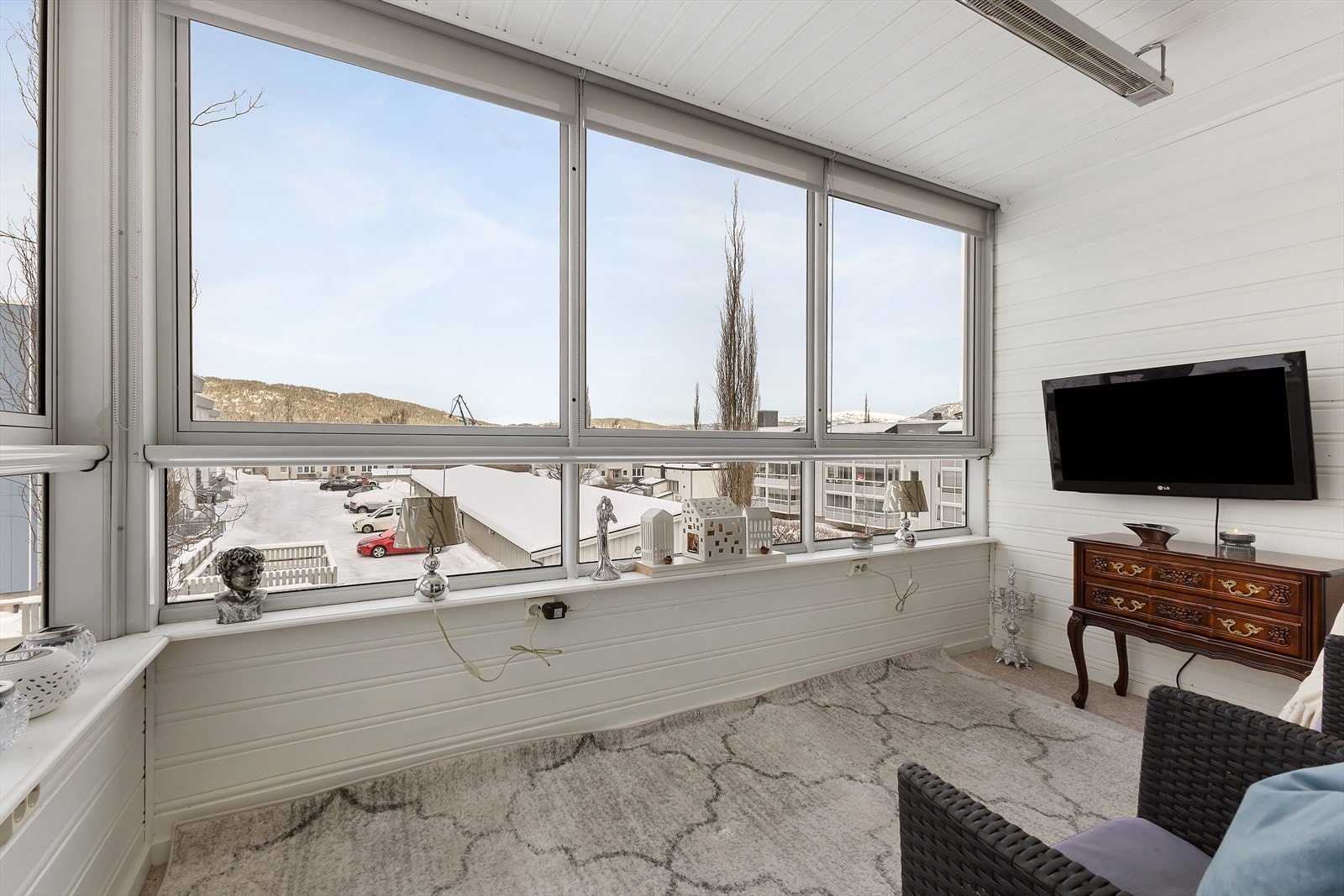 Med innglasset balkong får du en forlengelse av stuen, og balkongen kan derav benyttes året rundt. Galleribilde