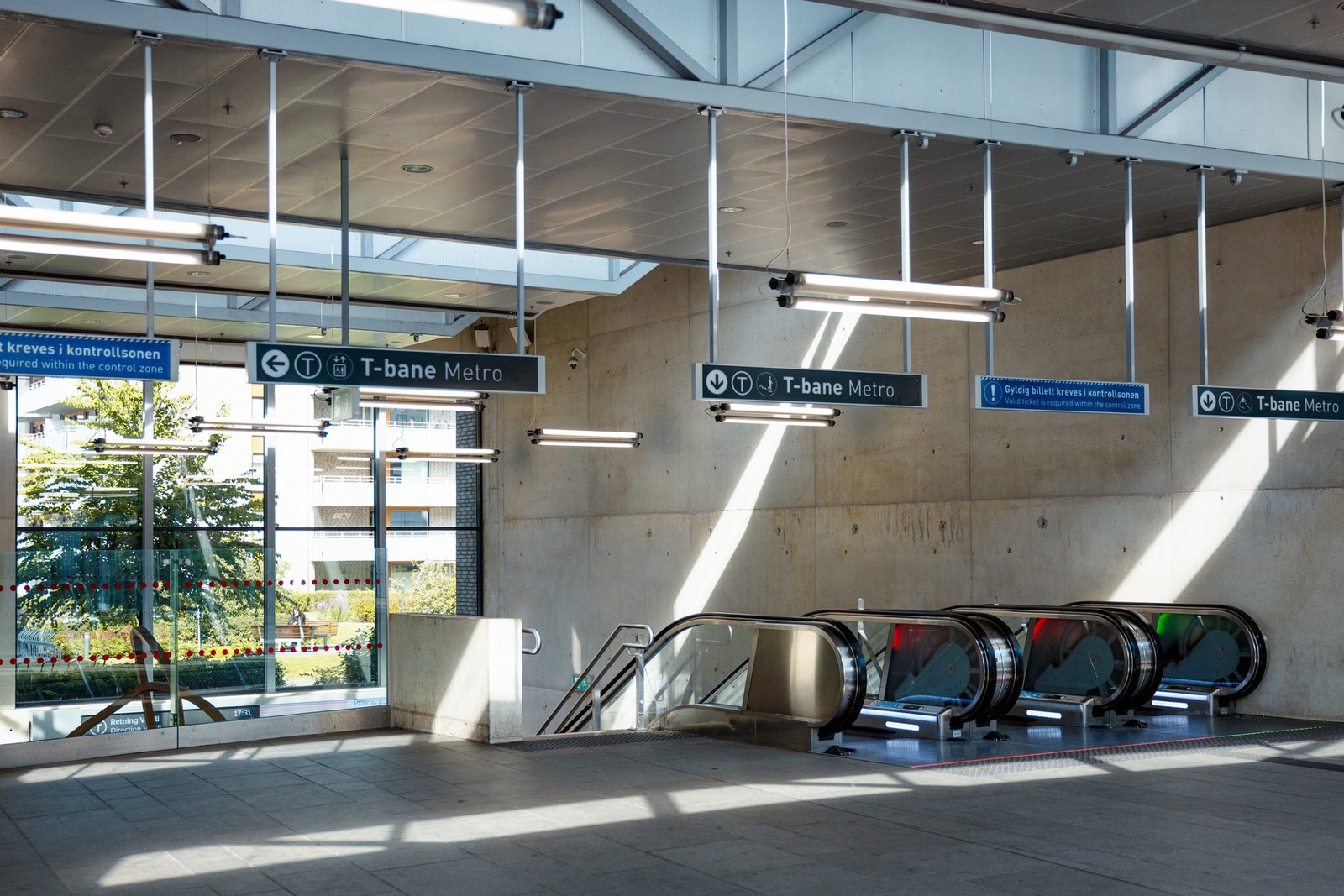 Løren T-bane ligger rett ved leiligheten. Galleribilde