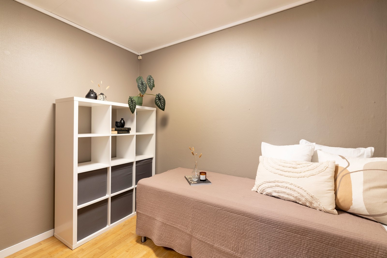 Innredet bod Galleribilde