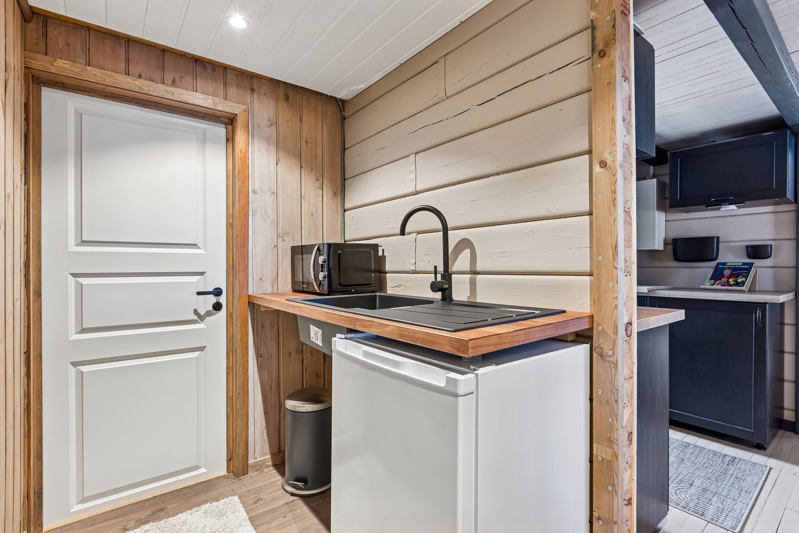 Kjøkkenet er fra 2023/2024. Galleribilde