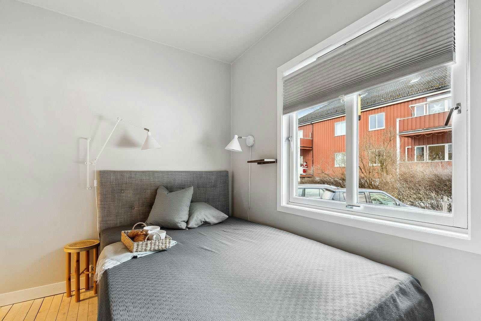 Soverom på ca 7,5 kvm Galleribilde