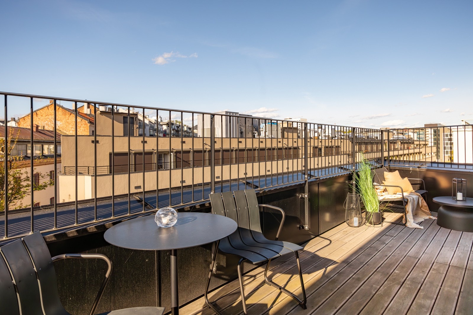 Skal du grille på din balkong eller takterrasse er det elektrisk gassgrill som gjelder. Galleribilde