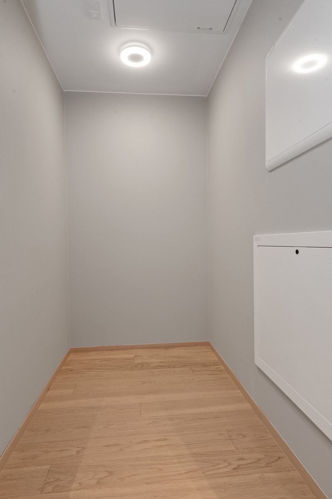 Innvendig bod. Galleribilde