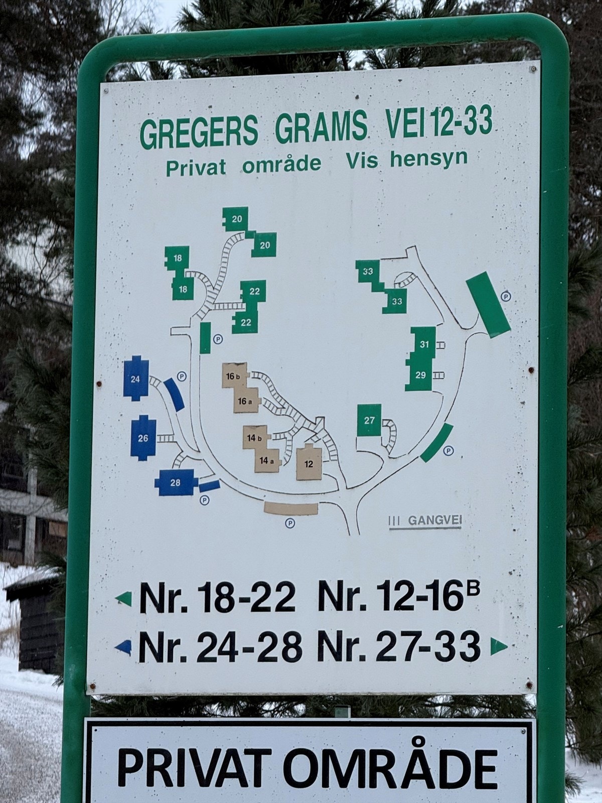 GG33 bilde av områdets bygninger - bygningene i grønn farge er sameiet til G33 Galleribilde