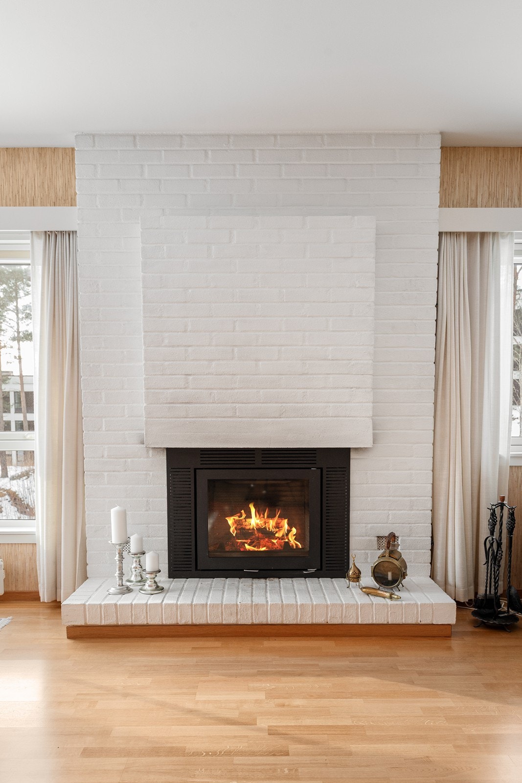 Peisen har nylig fått innsats og varmer godt Galleribilde