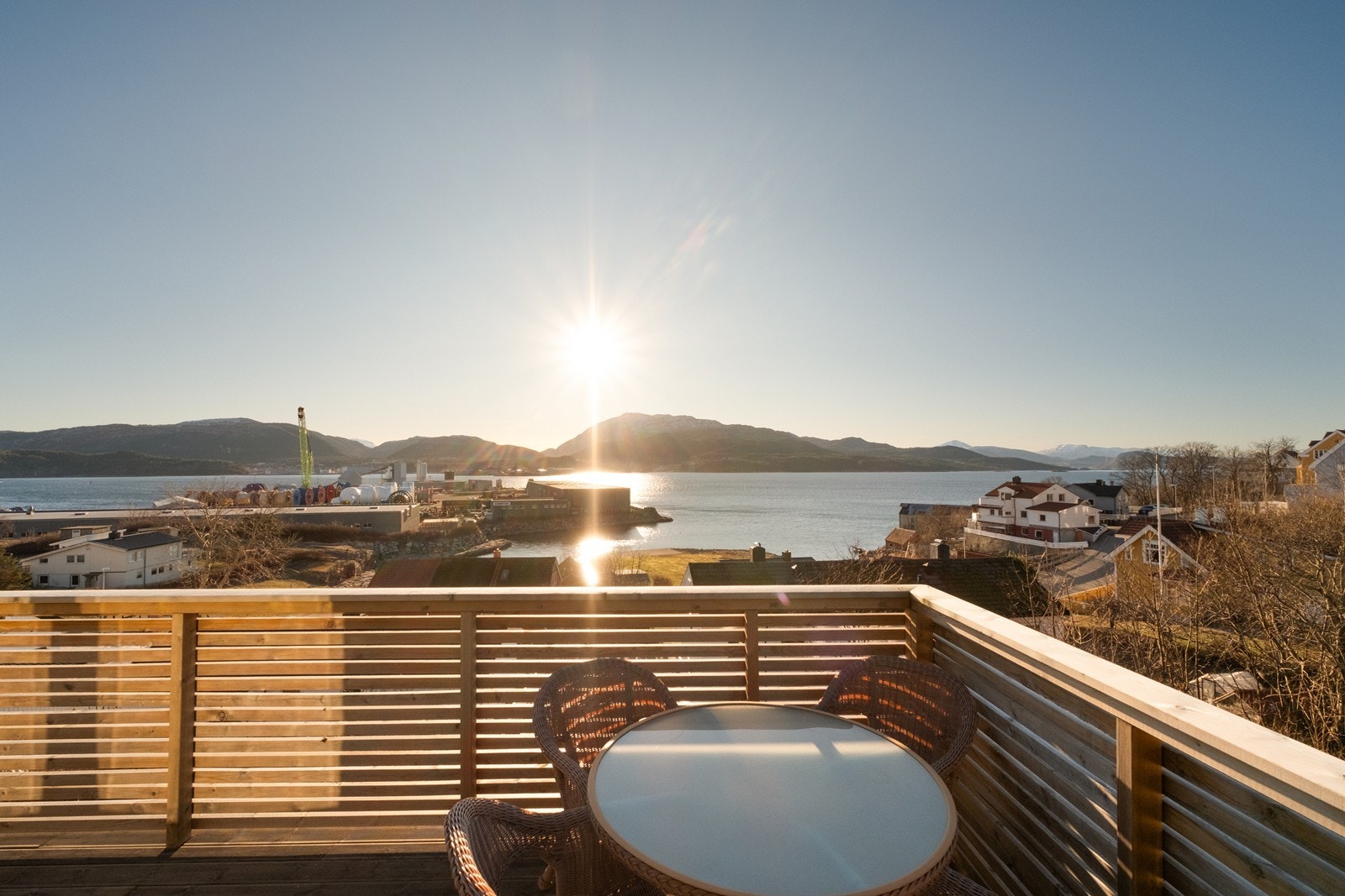 Bolig med flott utsikt på sydsiden av Nordlandet Galleribilde