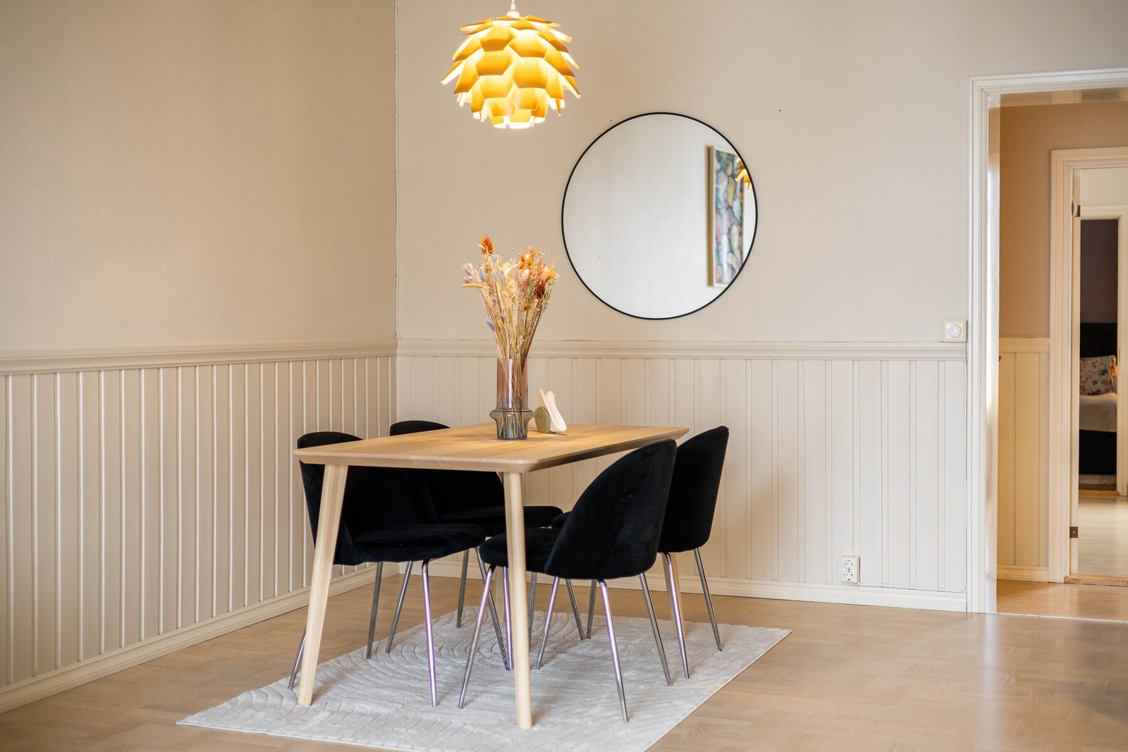 God plass til spisebord. Galleribilde