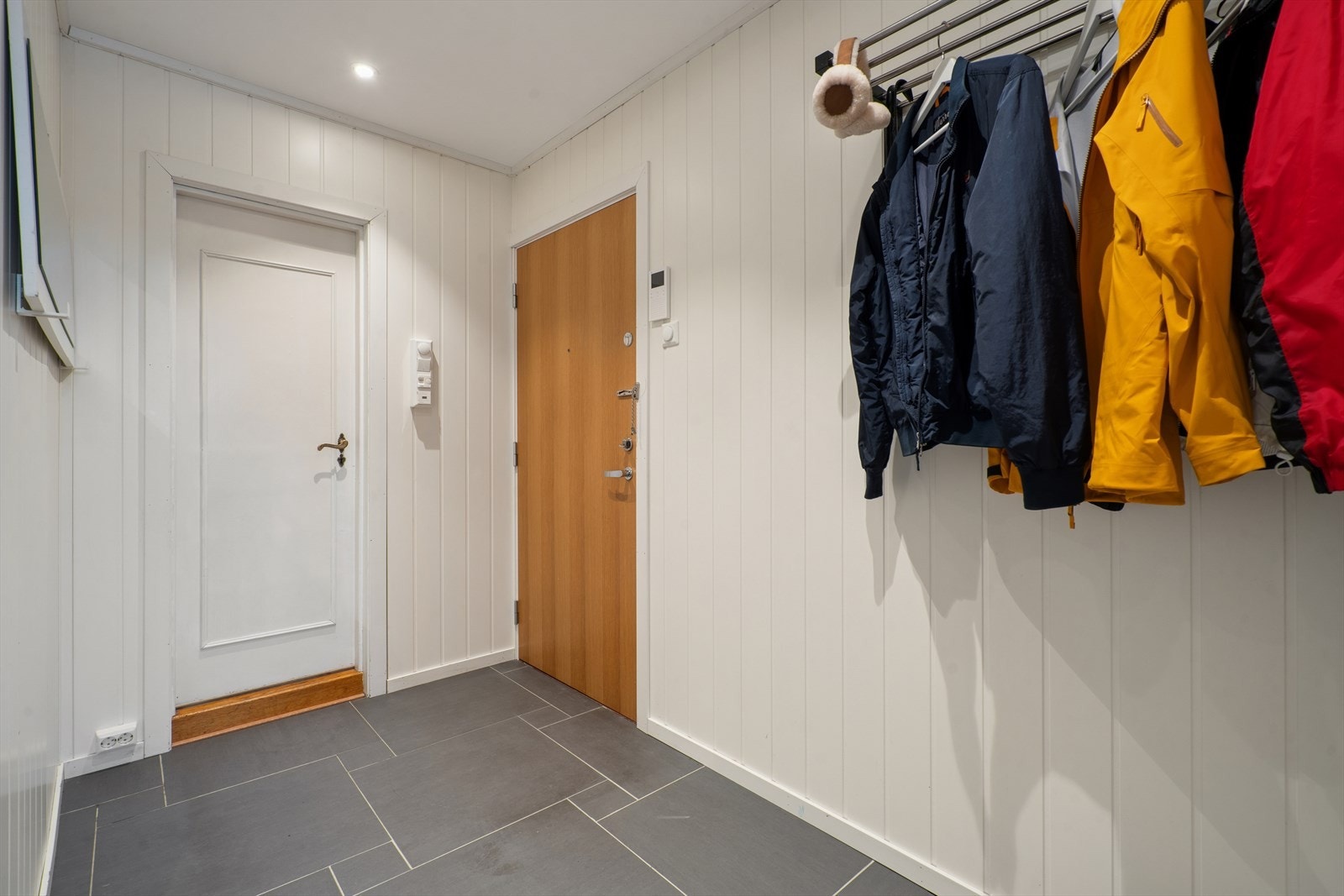 Leiligheten disponerer en kjellerbod på ca. 10 kvm. Galleribilde