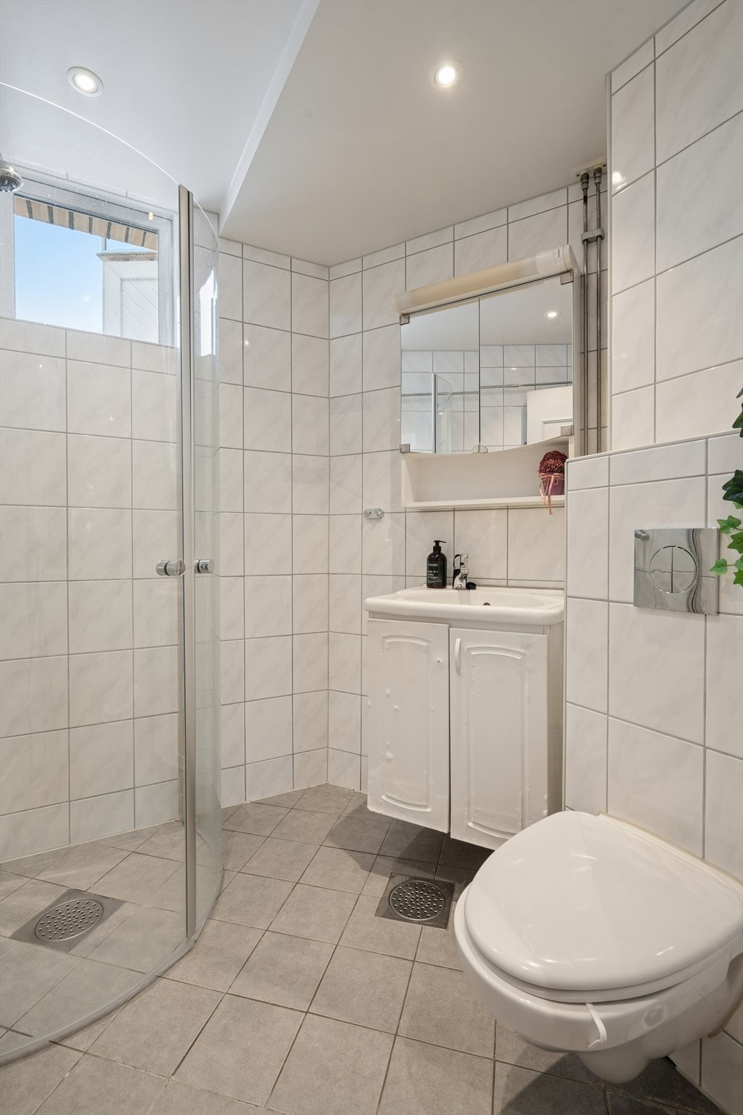 Varmtvann er integrert i borettslagets felleskostnader. Galleribilde