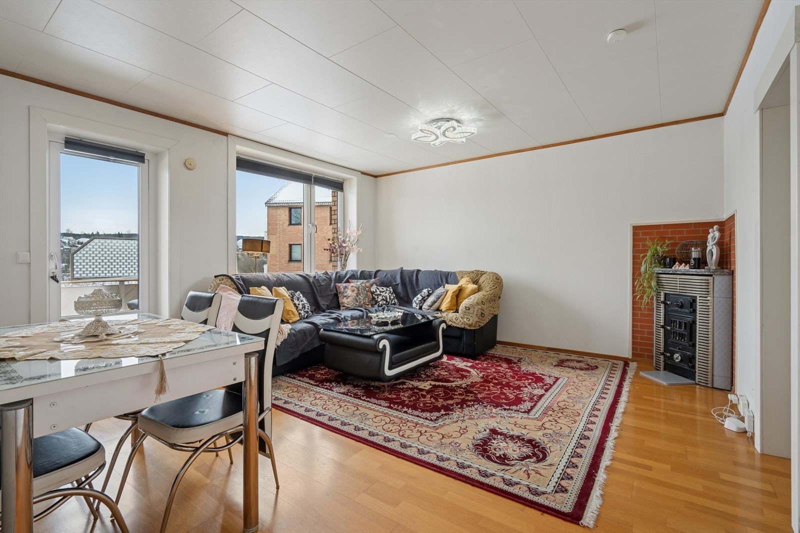 Velkommen til Stjerneblokkveien 3 - Presentert av lokalmegler Farzan Hamid Khan Galleribilde