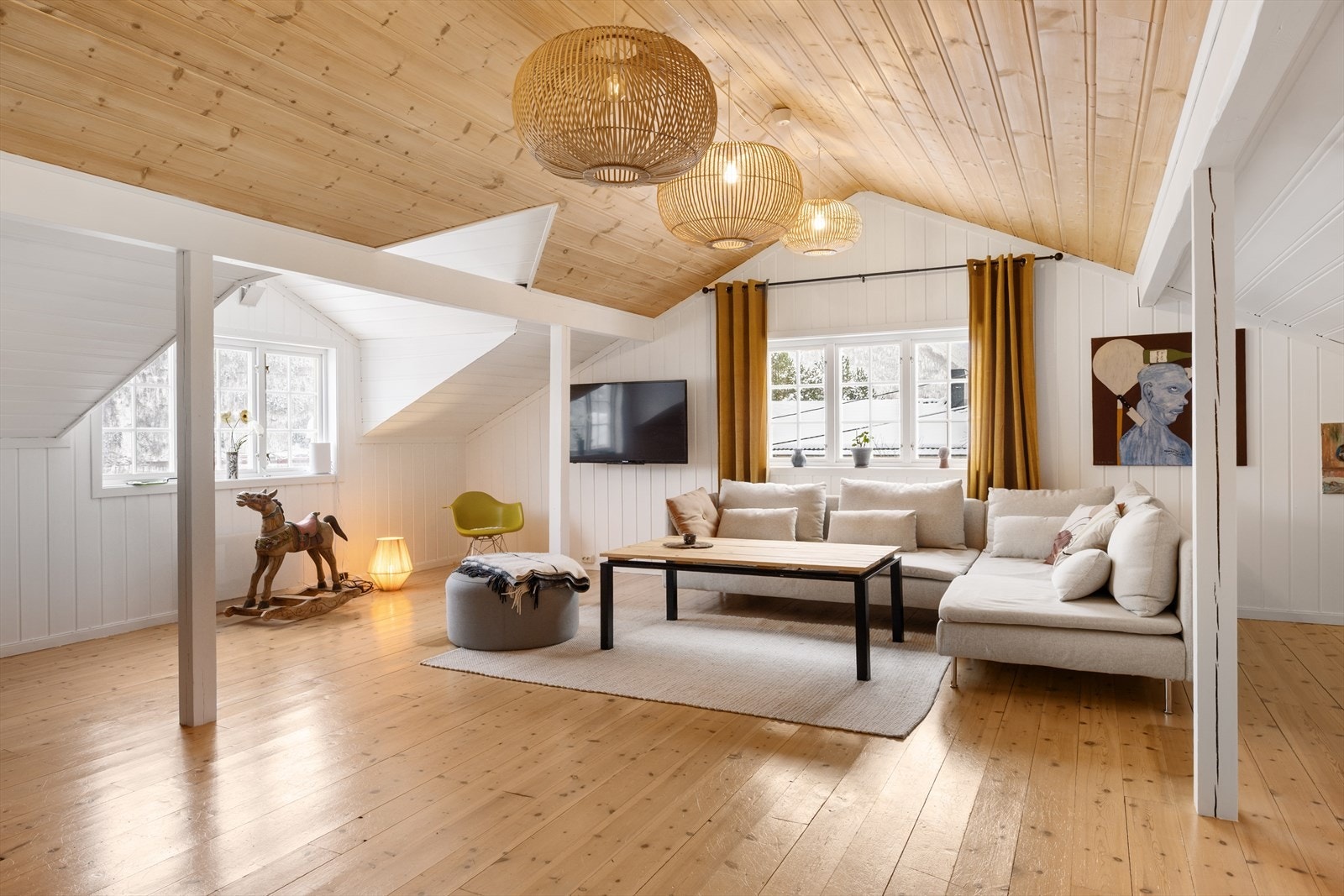 I andre etasjen er det en hyggelig stue. Galleribilde