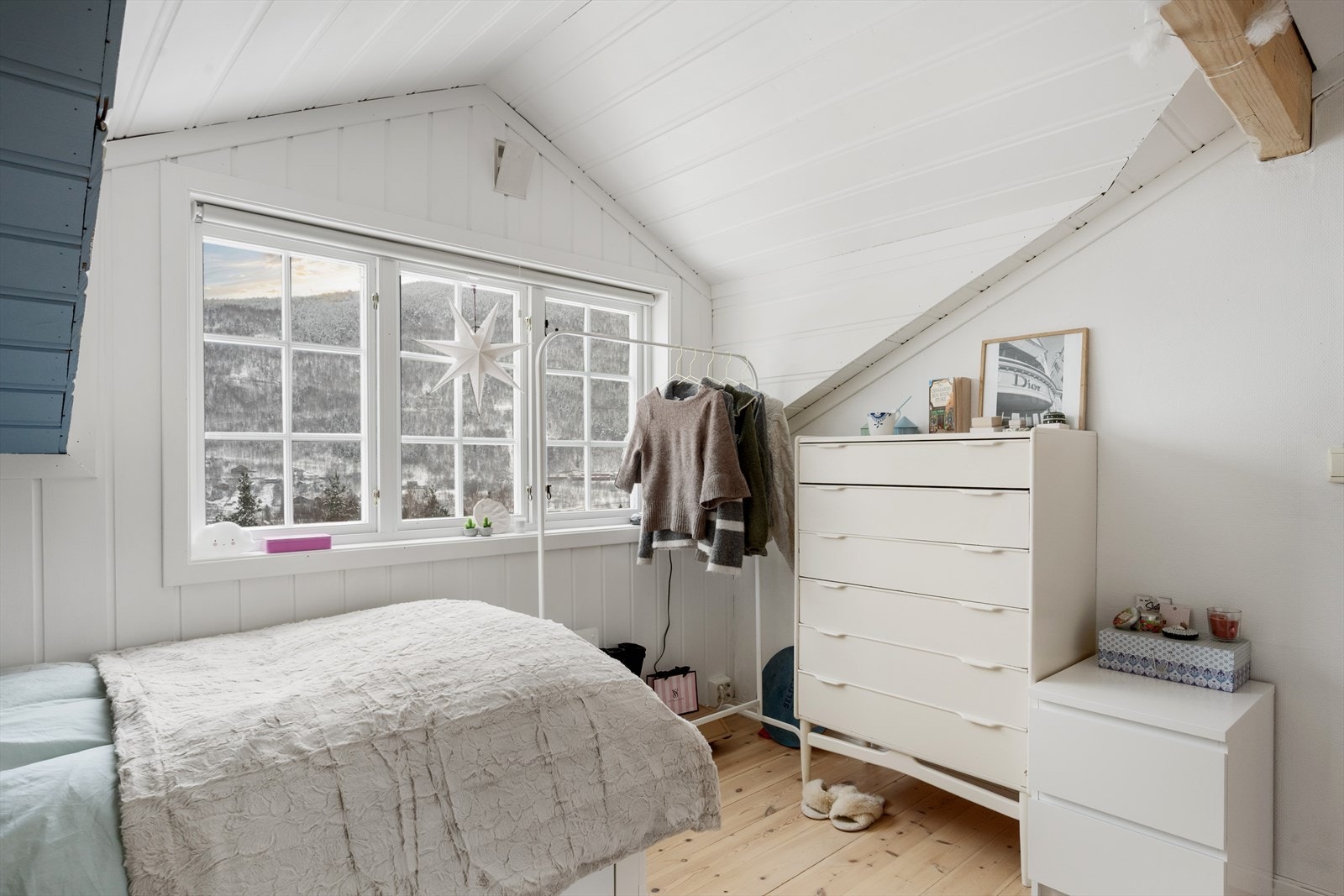 God plass til ønsket møblering. Galleribilde