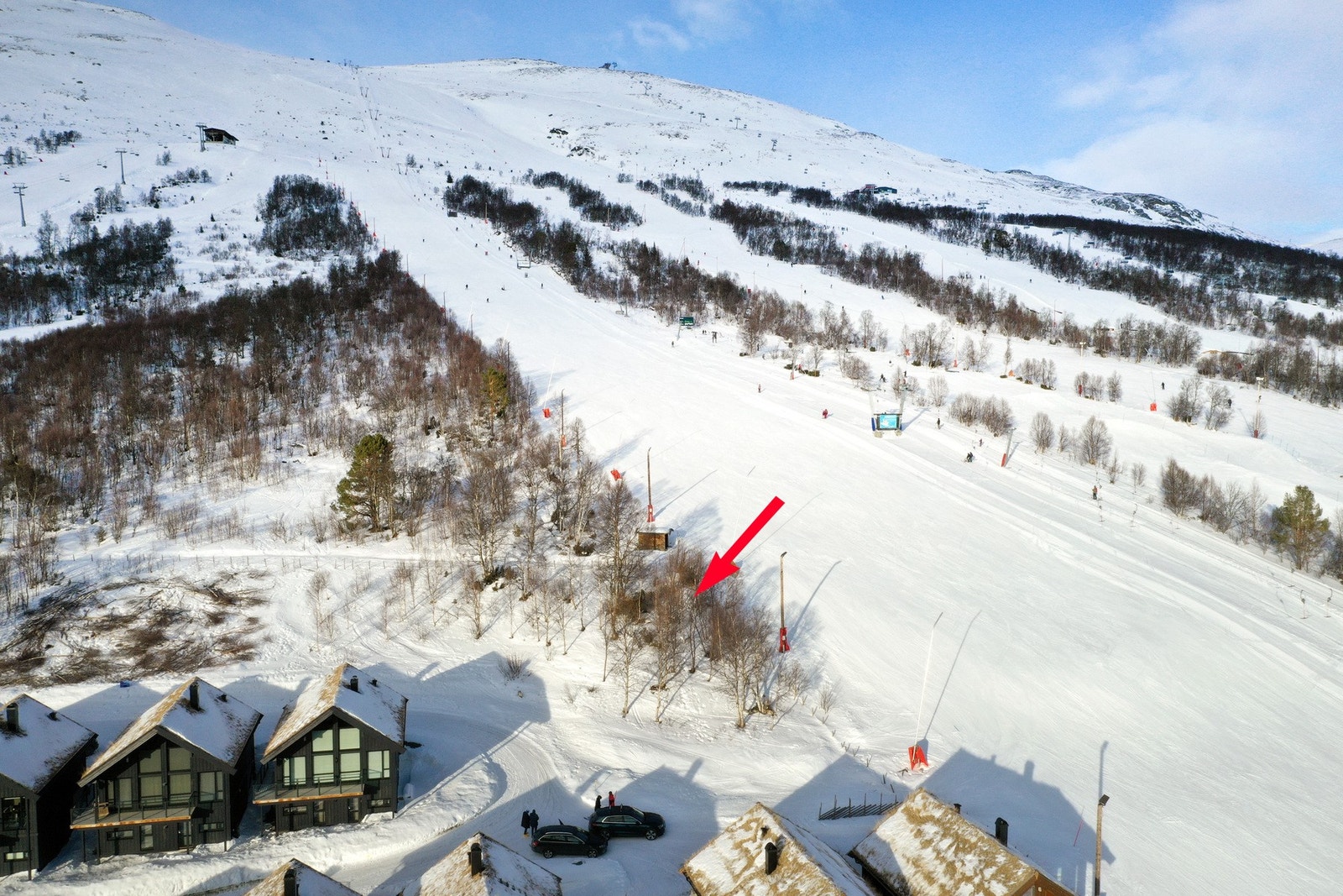 Eiendomsmegler 1 ved Per Hårstad har gleden av å presentere Kjerkvegen 276! Galleribilde