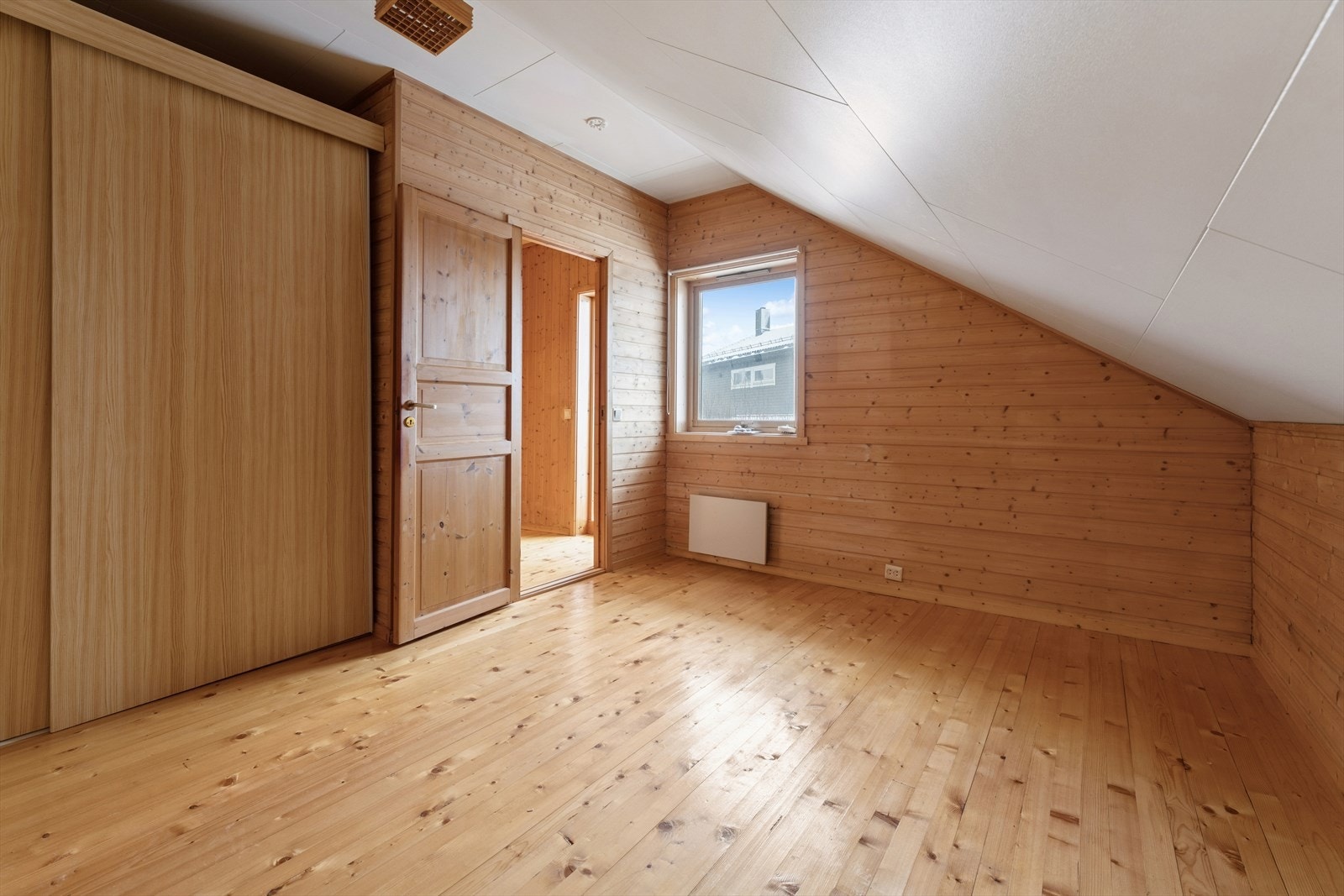 Boligen har to soverom med god størrelse. Galleribilde