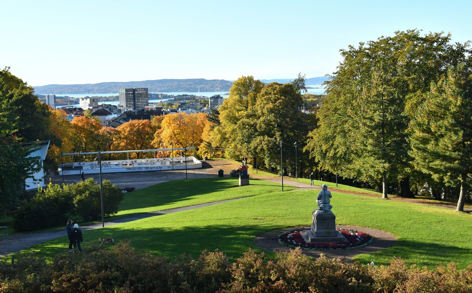 Kort avstand til St-Haugen park Galleribilde