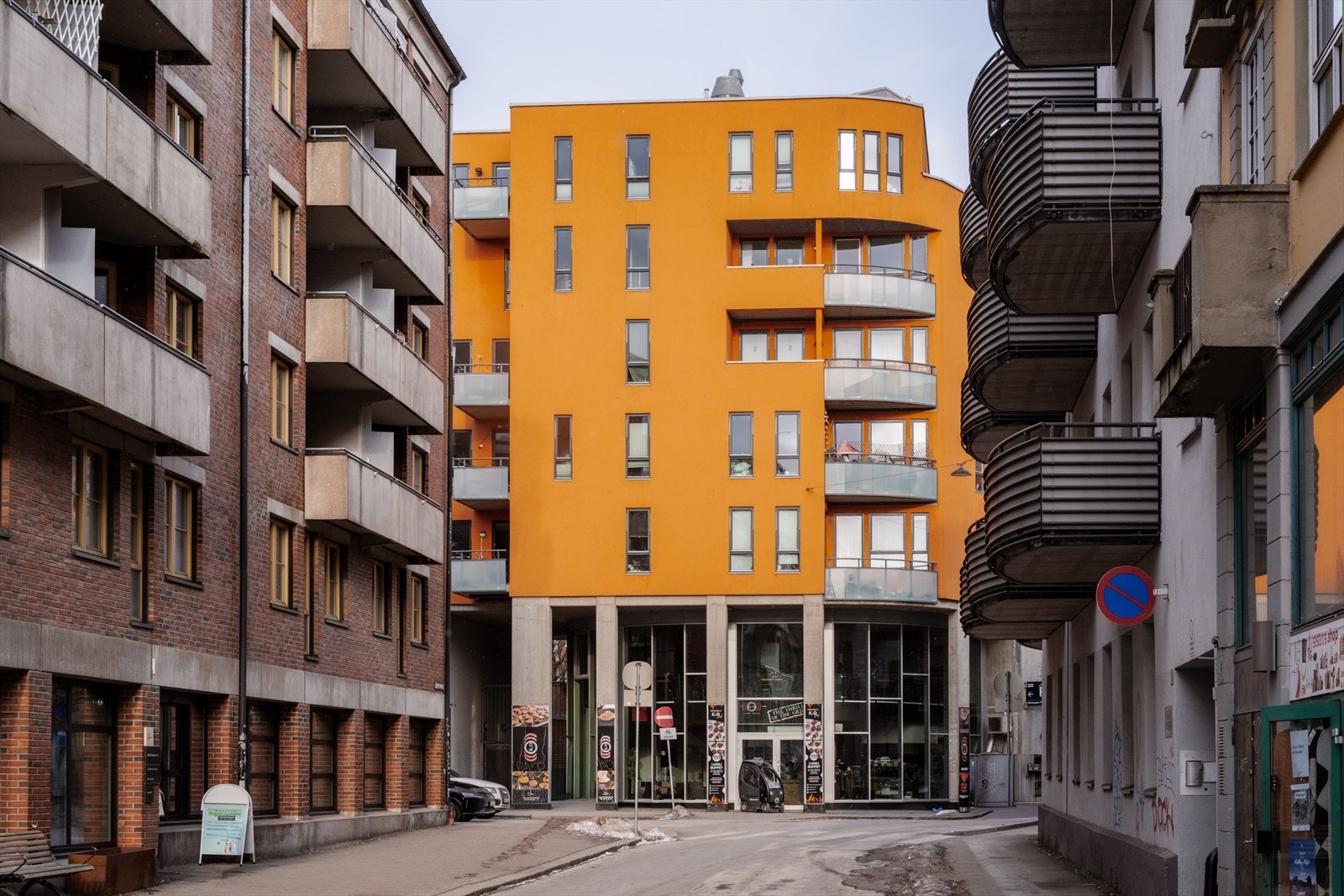 Grønland er et levende område med et rikt utvalg av kafeer, spisesteder og butikker. Galleribilde