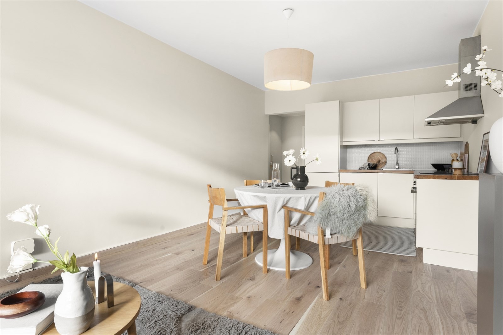 Leiligheten fremstår som delikat og innflytningsklar Galleribilde