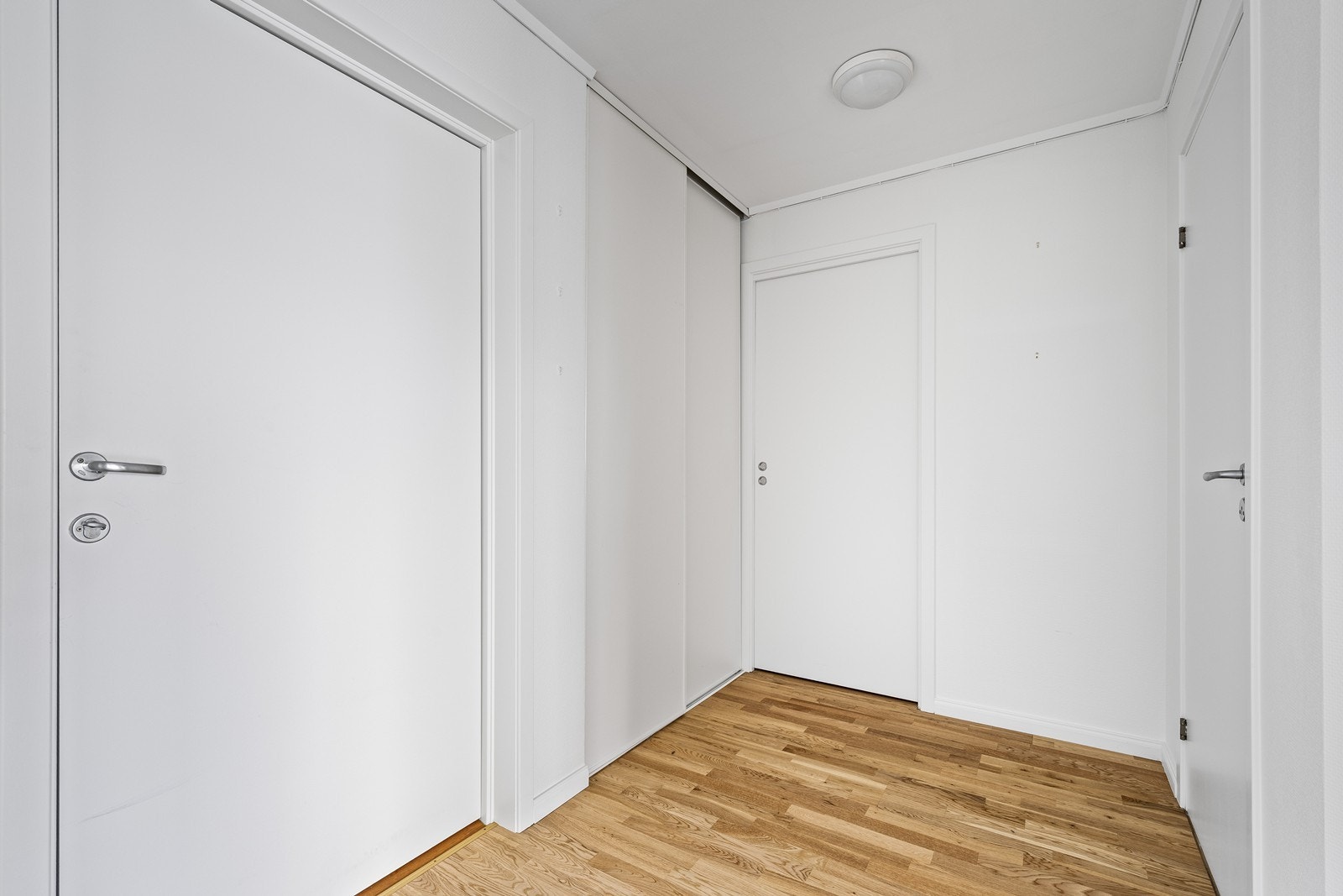 Fin praktisk selveierleilighet med alt på en flate. Galleribilde