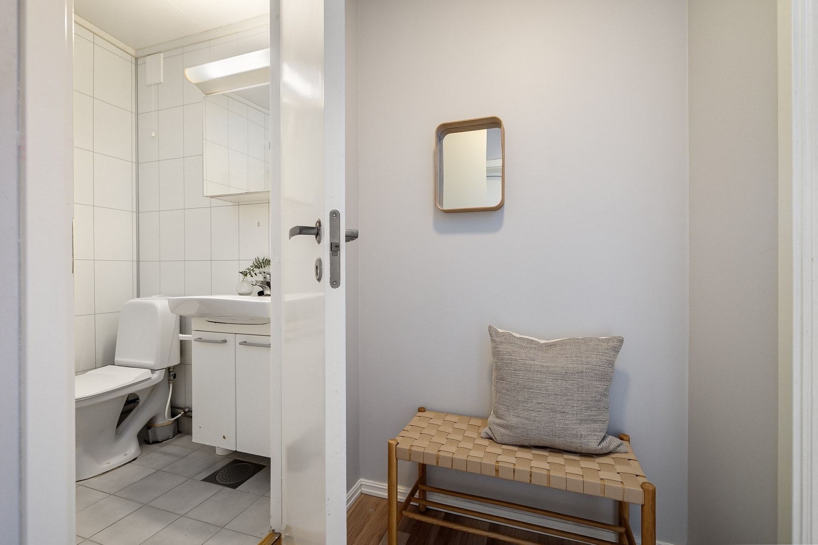 Baderommet har eldre standard - oppgradering bør påregnes Galleribilde