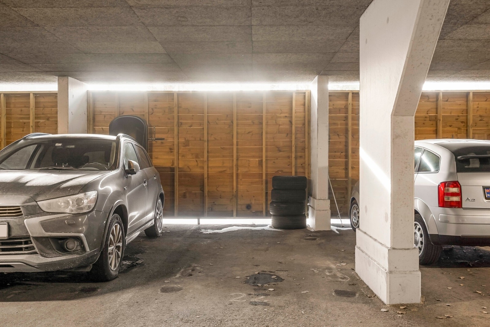 Leiligheten disponerer en garasjeplass. Galleribilde