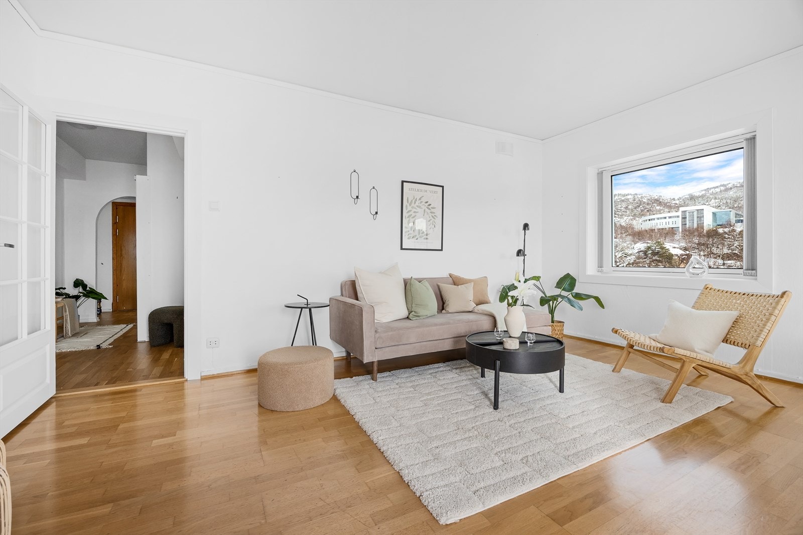 Det er installert et balansert ventilasjonsanlegg med varmegjenvinning i leiligheten. Nytt i 2020 Galleribilde