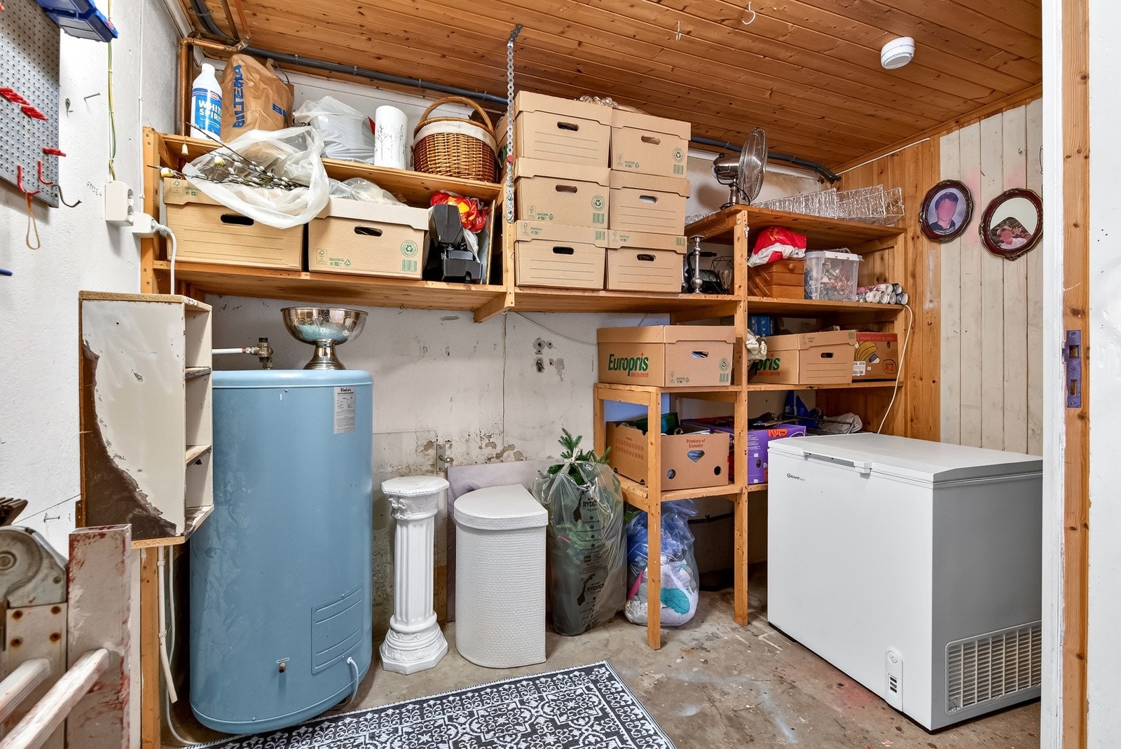 Bod med mye lagringsplass. Galleribilde