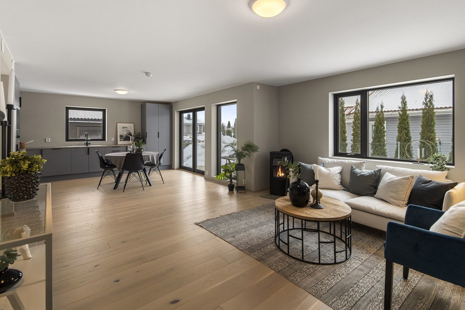 God plass til familie og venner Galleribilde