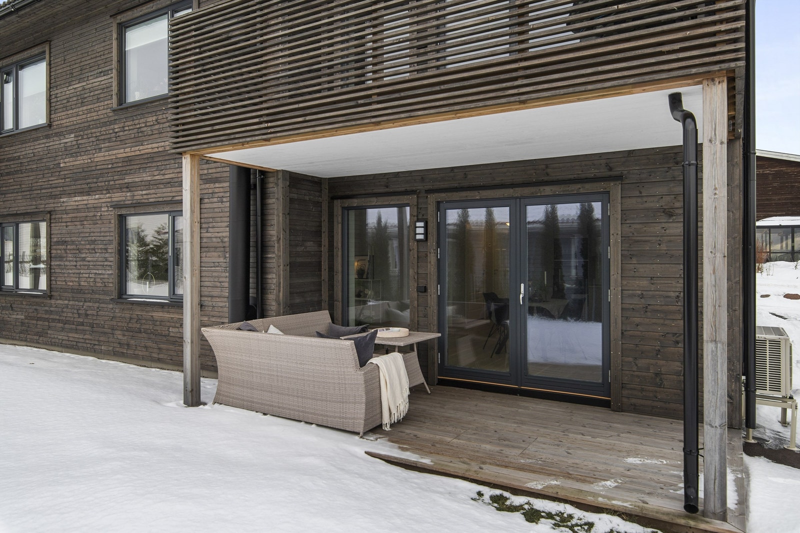 Ny og innbydende leilighet i 1. etasje - selveier med lave felles utgifter Galleribilde