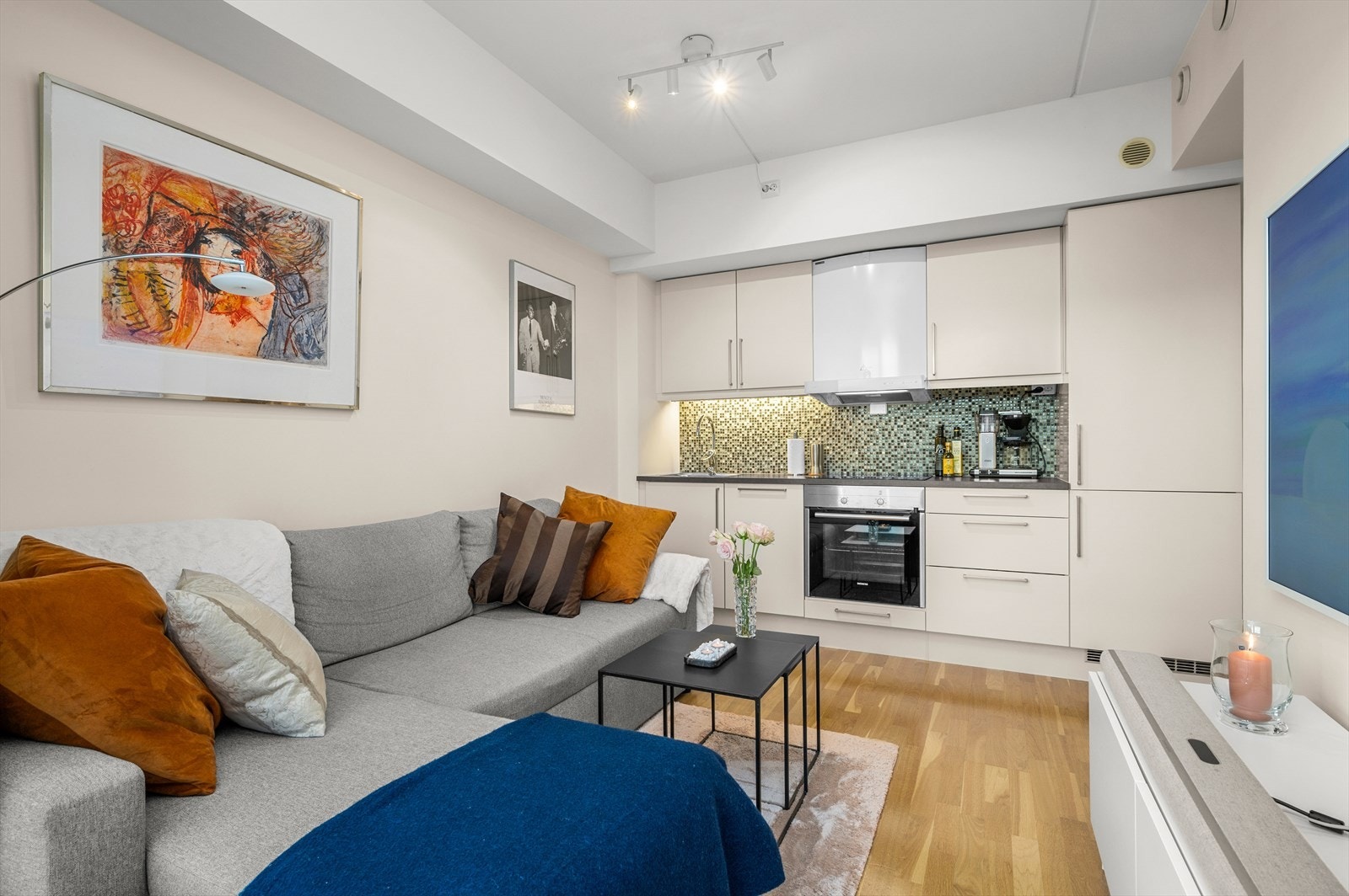 Bygget ble oppført i 2016 og holder en svært god standard med TG0/1 på samtlige punkter i tilstandsrapporten. Galleribilde