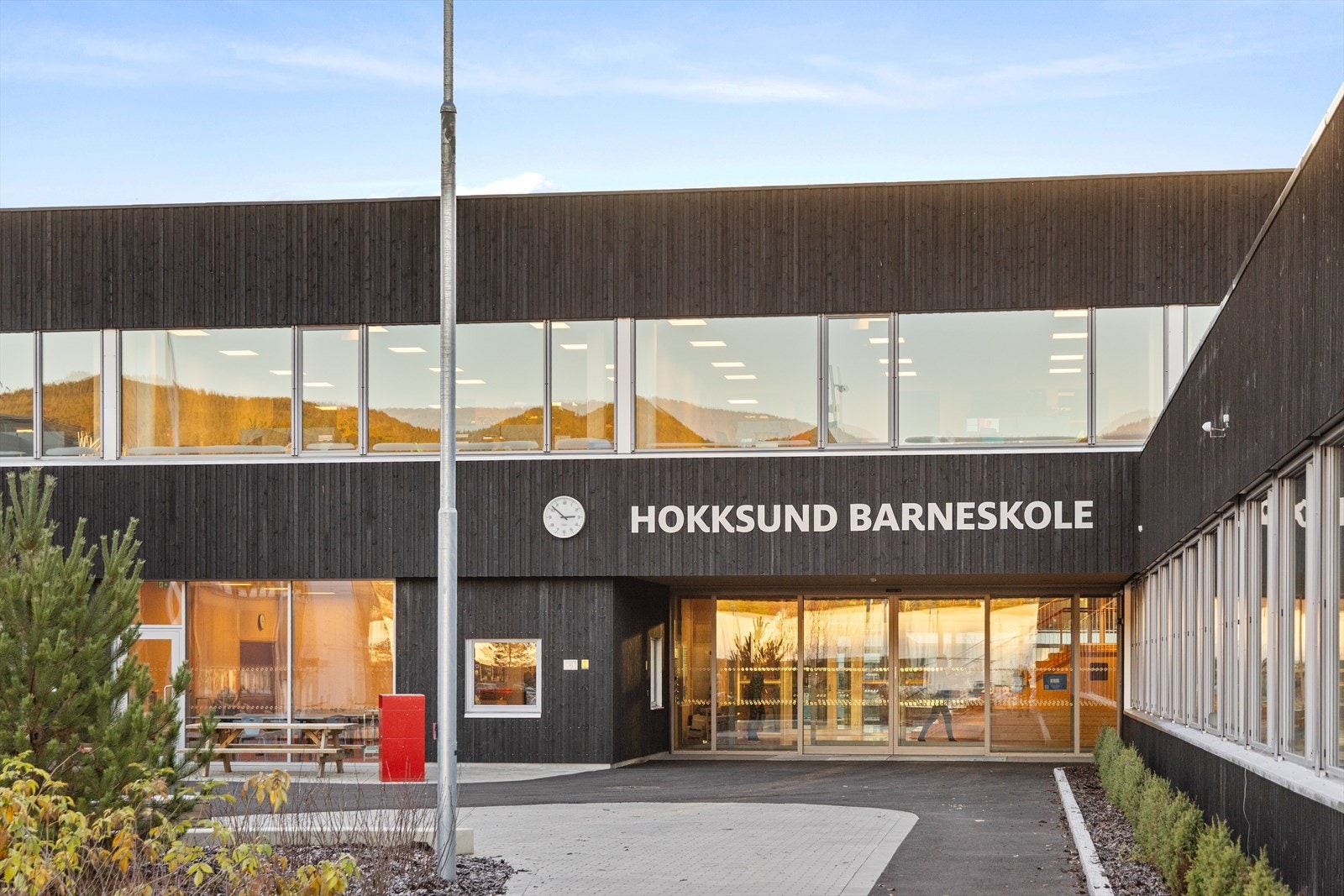 Nye Hokksund barneskole Galleribilde