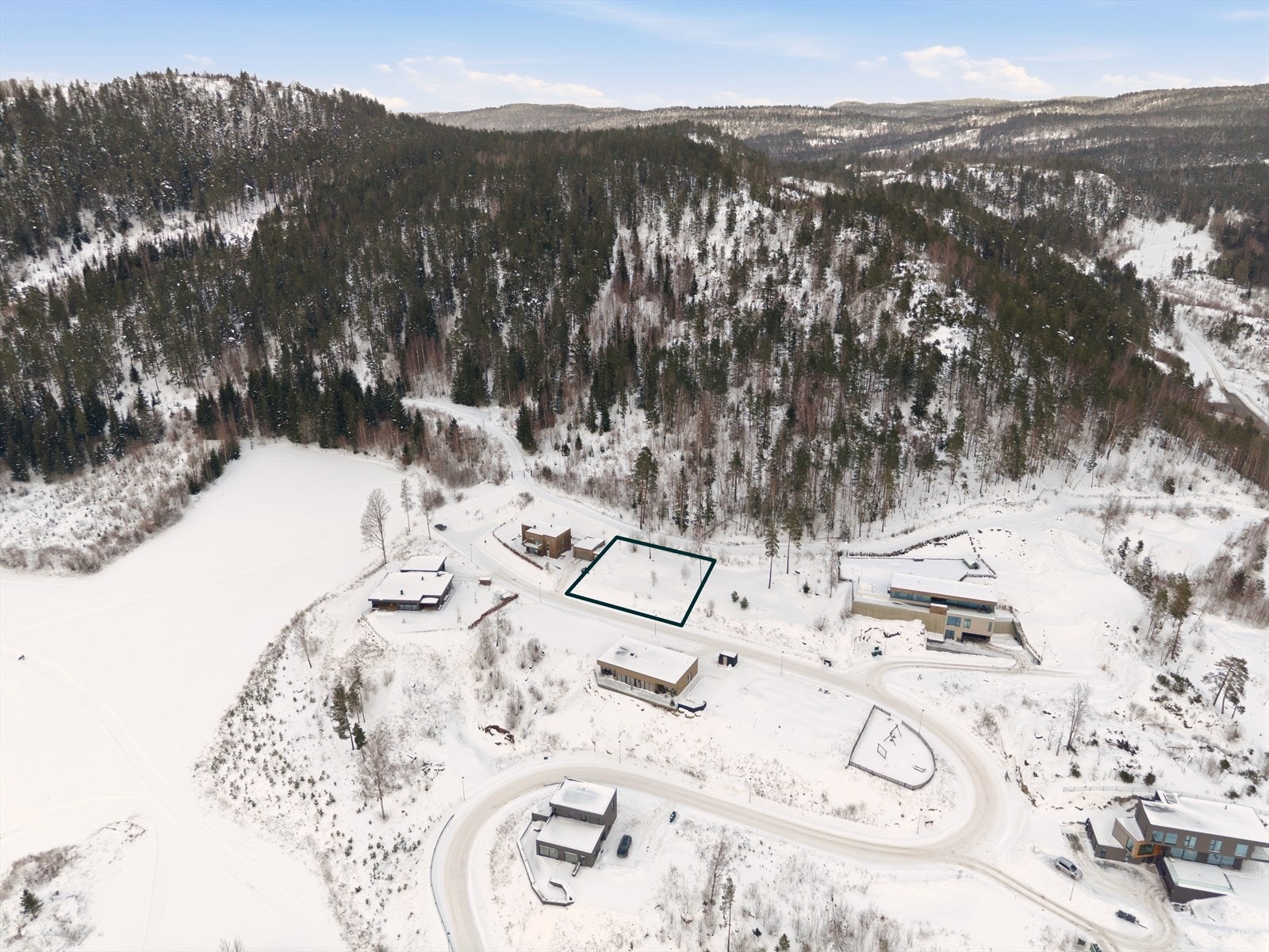 Beliggenheten er attraktiv på det nye boligfeltet øverst på Harakollen Galleribilde