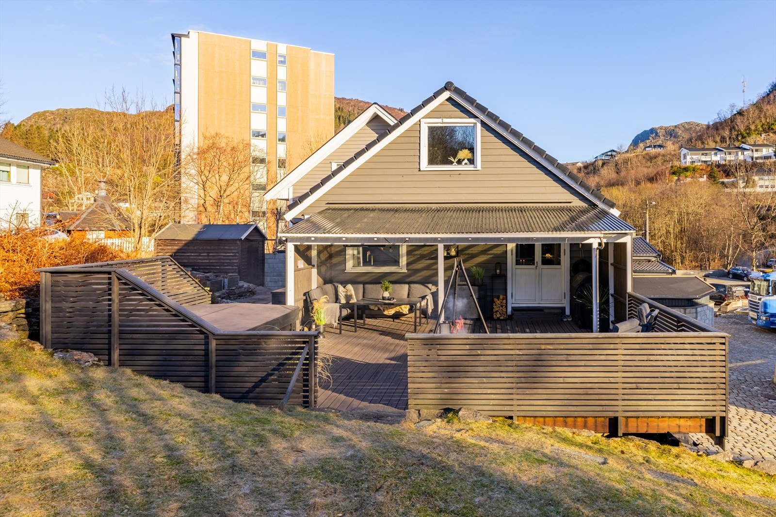 n.r-37.jpg Galleribilde