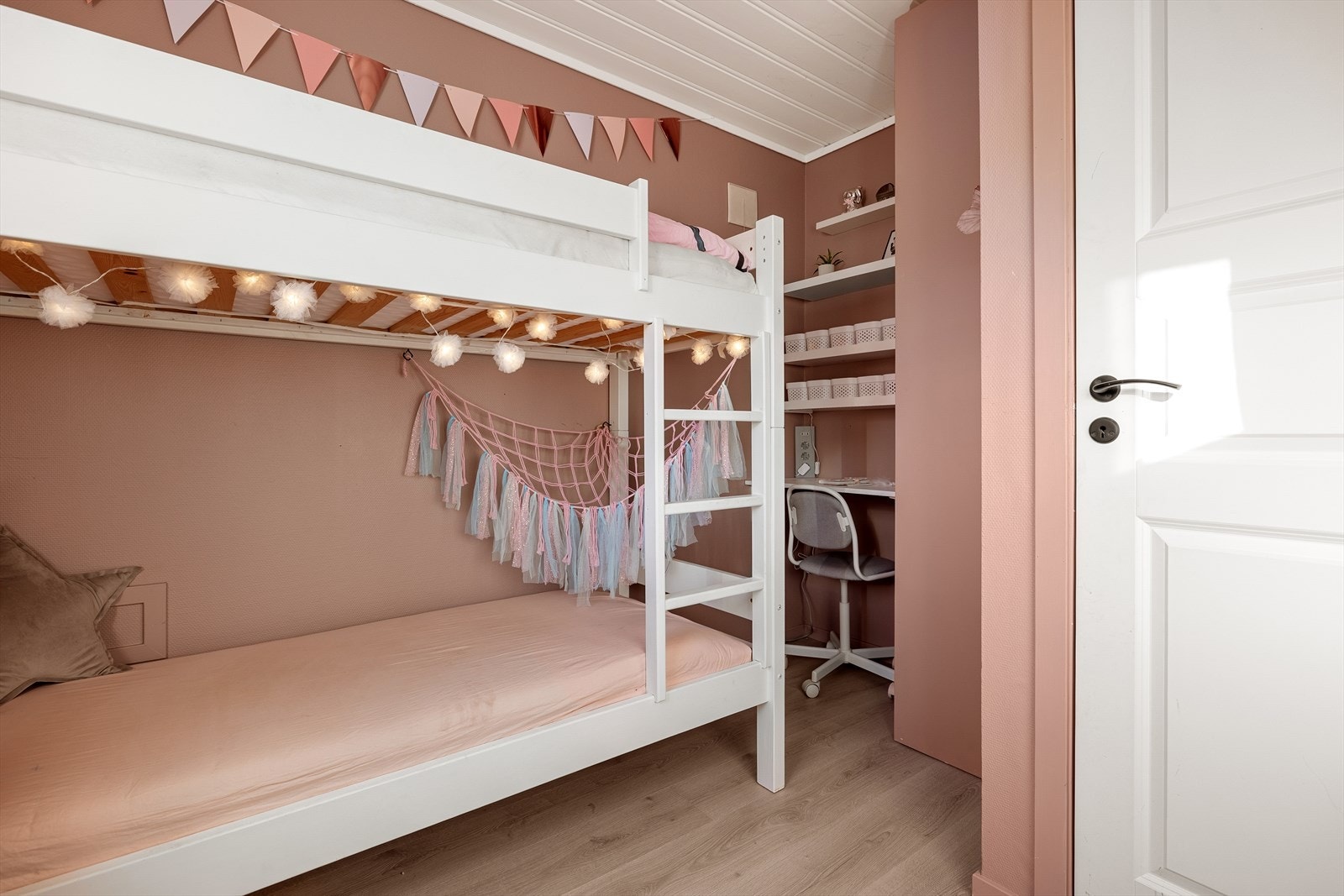 - W Eiendomsmegling Bergen - Galleribilde