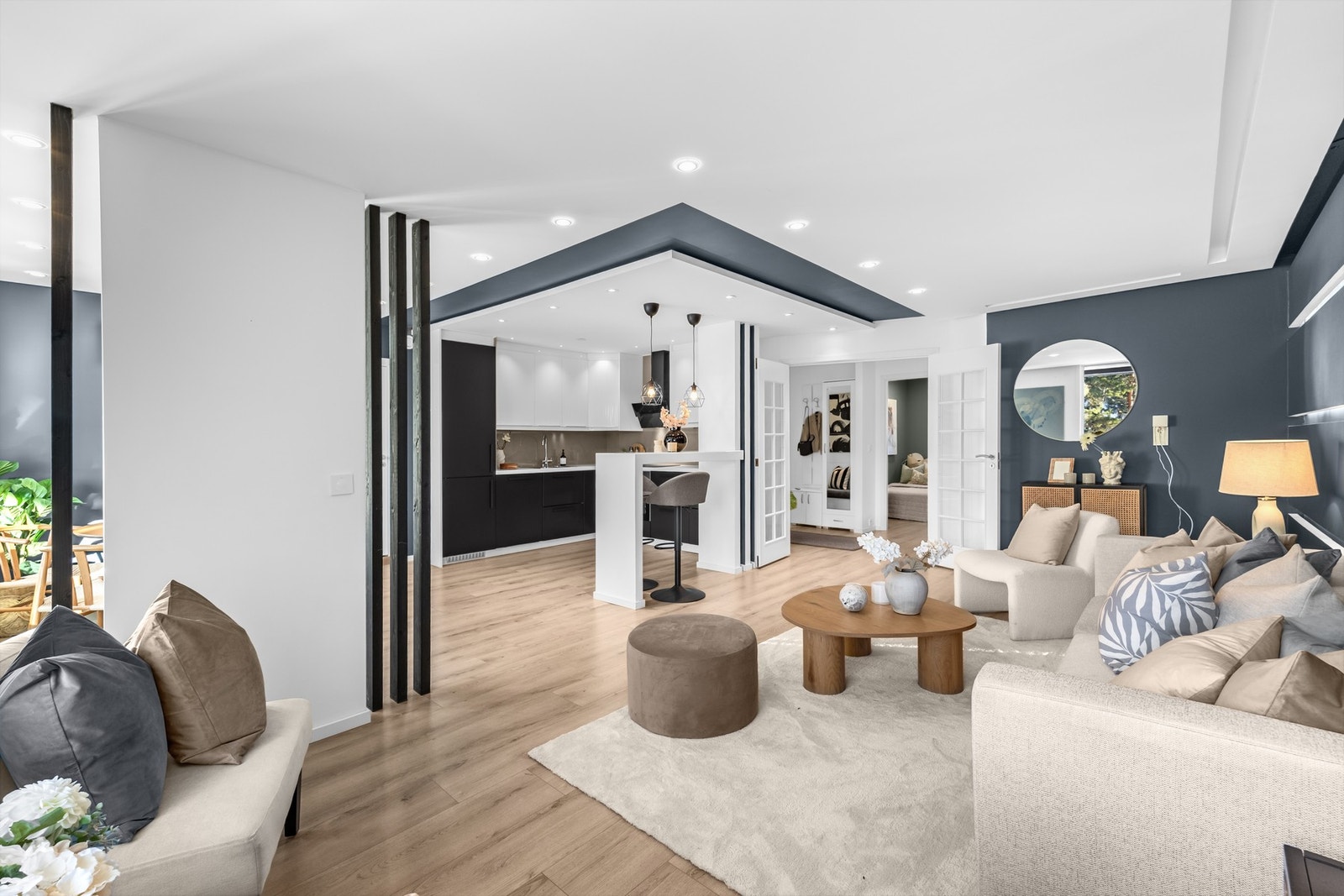 I forbindelse med oppussing har leiligheten blitt delt inn i forskjellige soner - til glede for deg Galleribilde