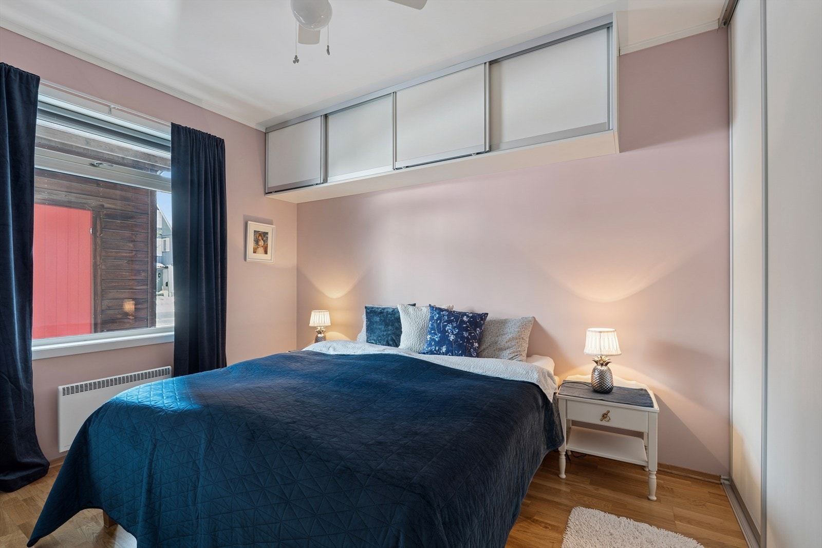 Leiligheten har to gode soverom. Galleribilde