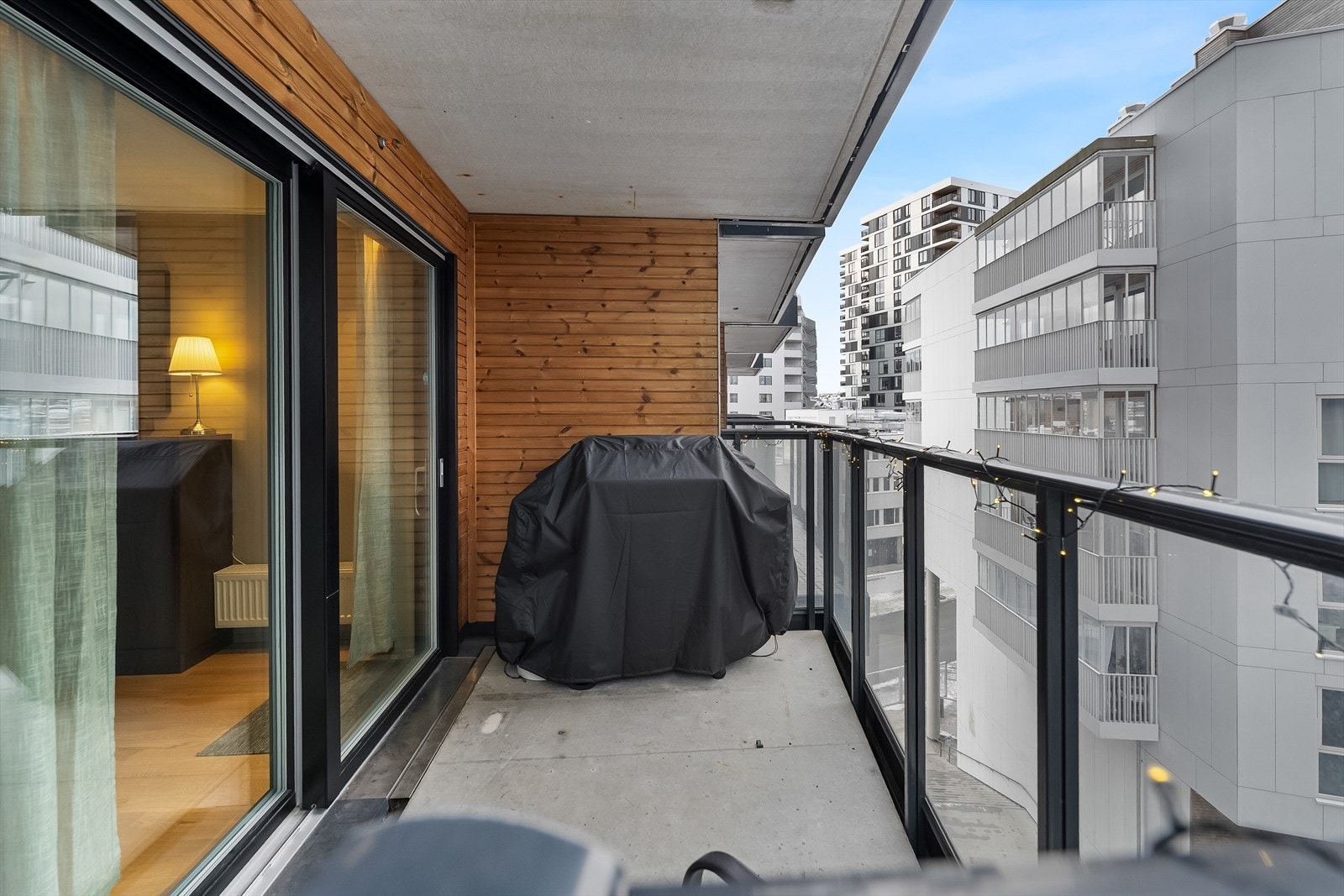 Her kan du nyte morgenkaffen, avslapning og hyggelige sammenkomster. Galleribilde