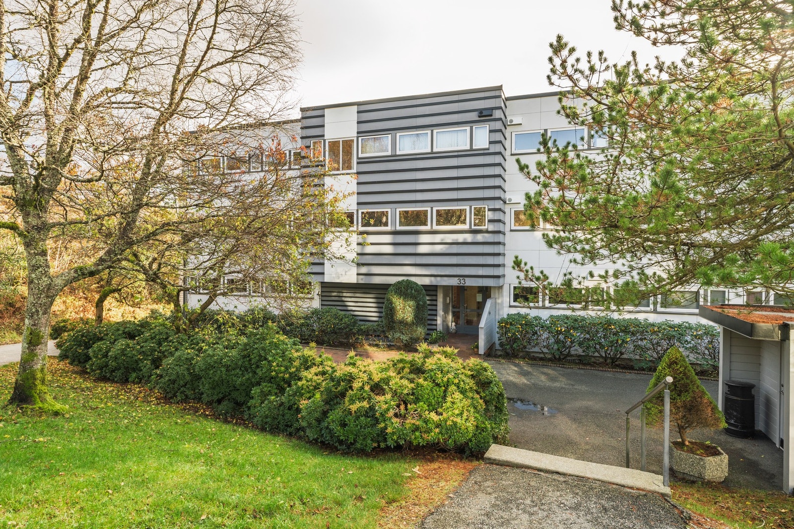 Leiligheten ligger i et veldrevet borettslag. Galleribilde