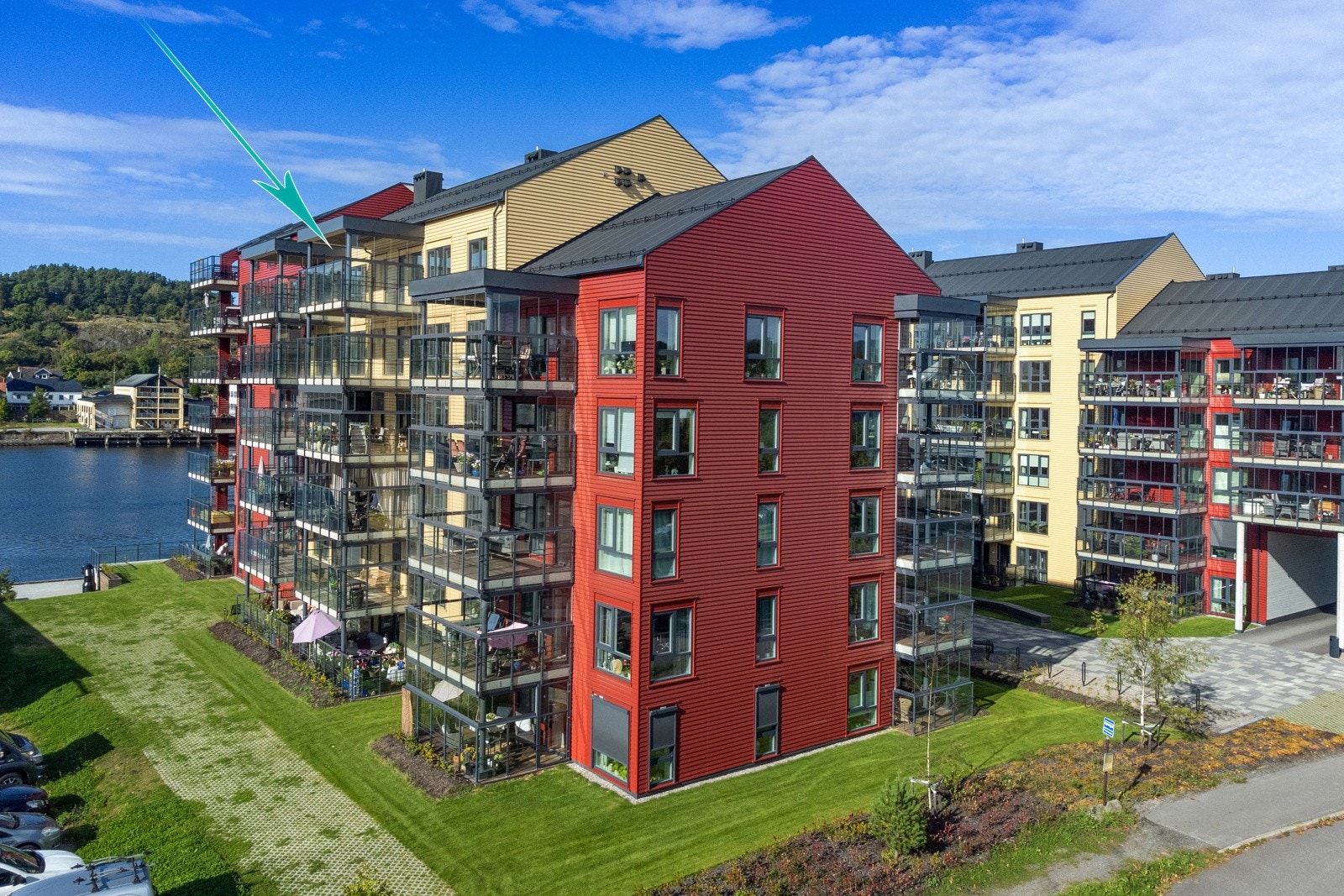 Leiligheten er en del av Frednes brygge 2. Galleribilde