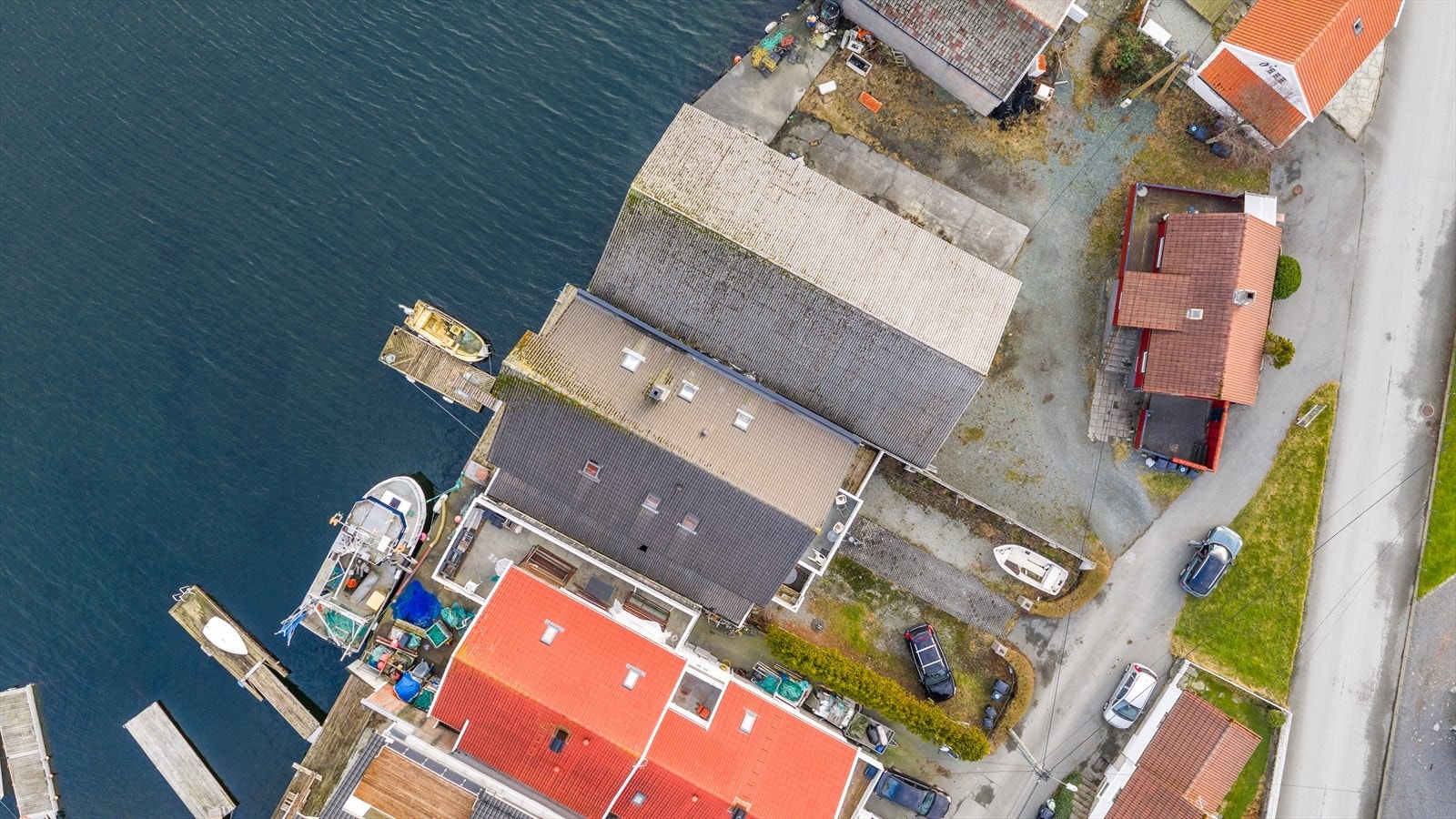 Eiendommen i fugleperspektiv Galleribilde