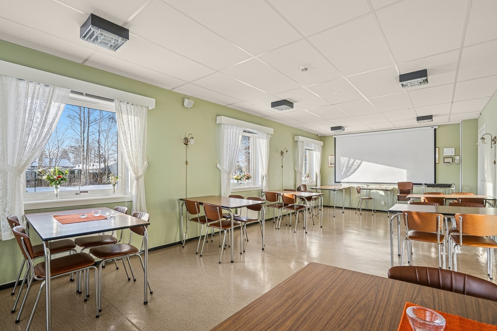 Fellesrom i borettslaget. Galleribilde