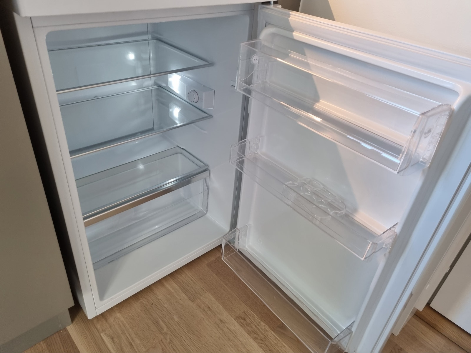 Kjøleskap Galleribilde