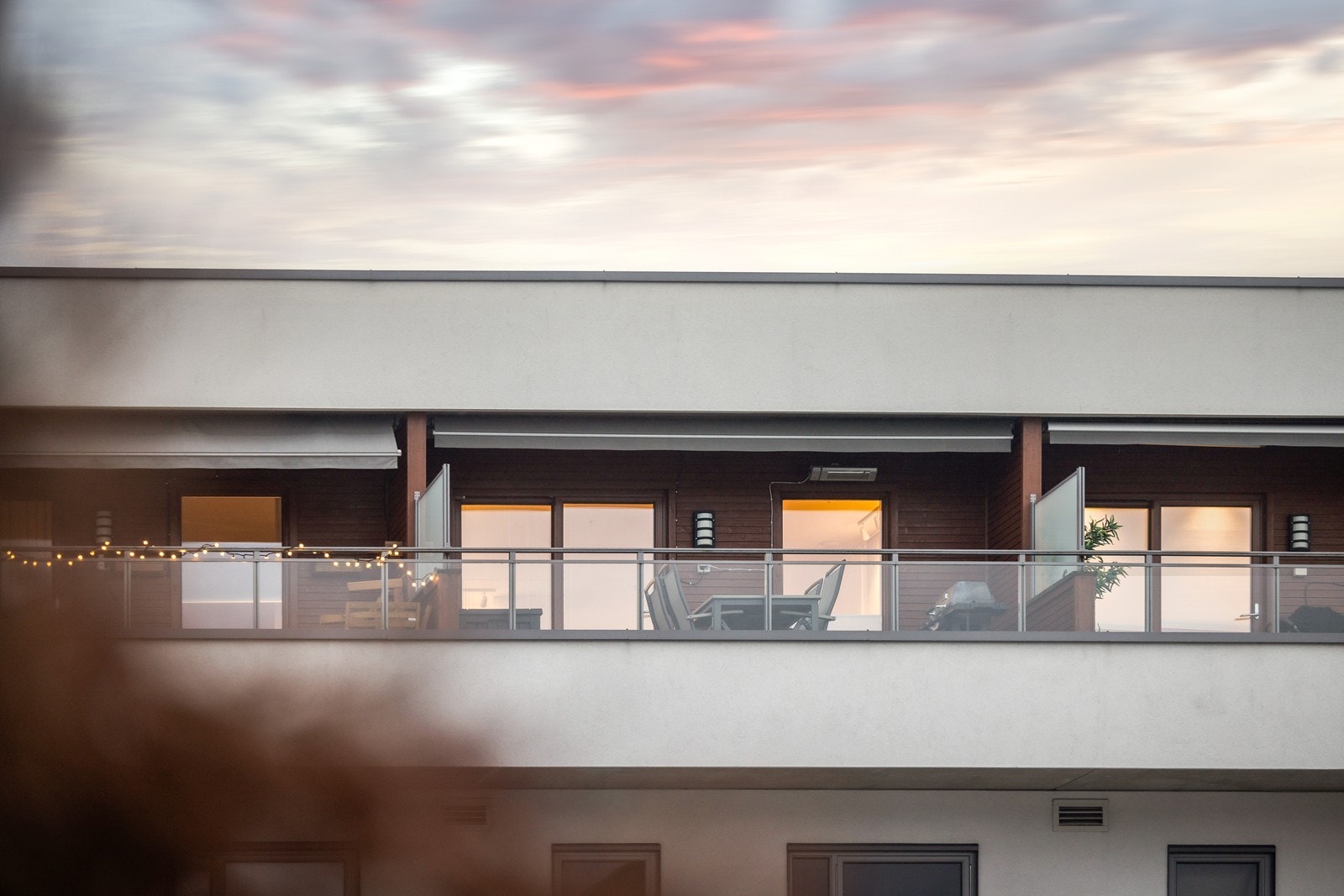 Balkongen sett fra vest. Galleribilde