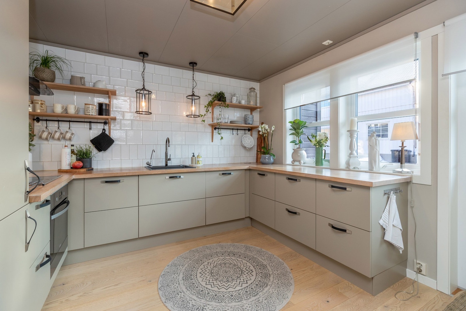 Moderne & delikate Alfheimsgate 15 Galleribilde