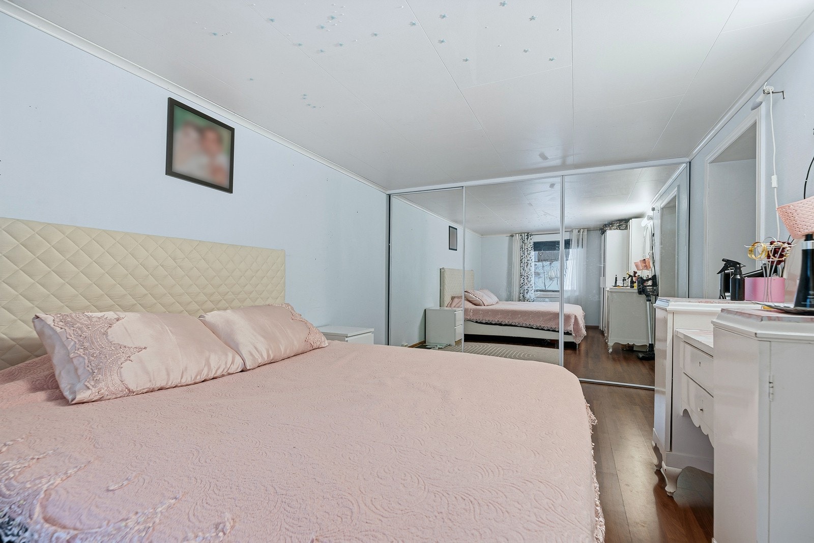 Soverom 1 Galleribilde