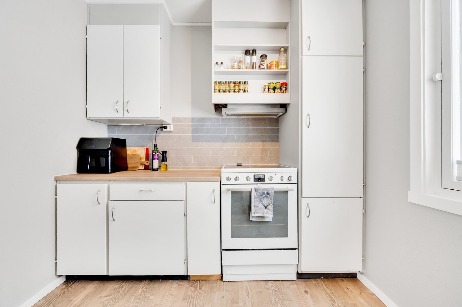 - Kjøkken utleiedel. Galleribilde