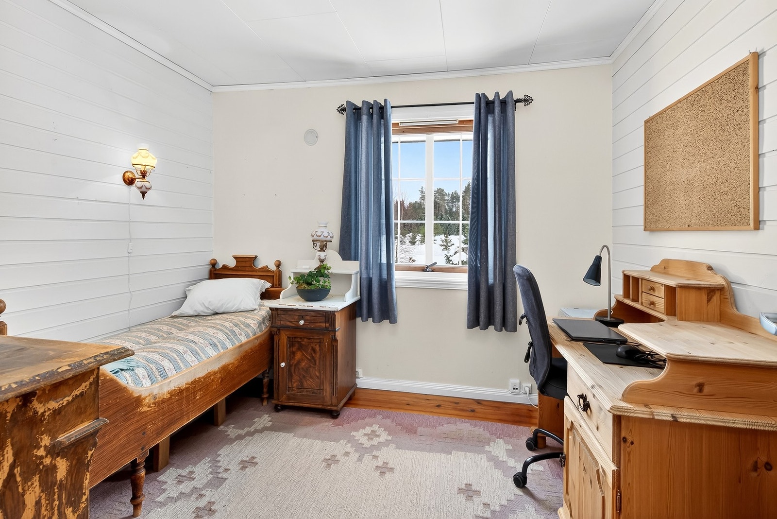 Soverom i hovedetasjen. Galleribilde