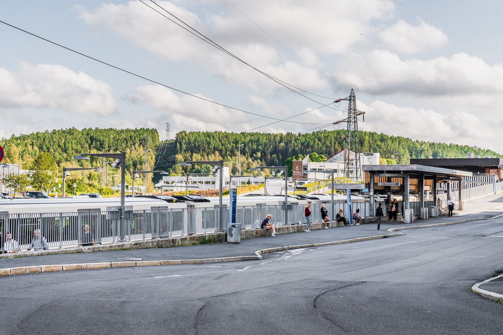 T-banen ligger kun 100 meter fra døren. Galleribilde