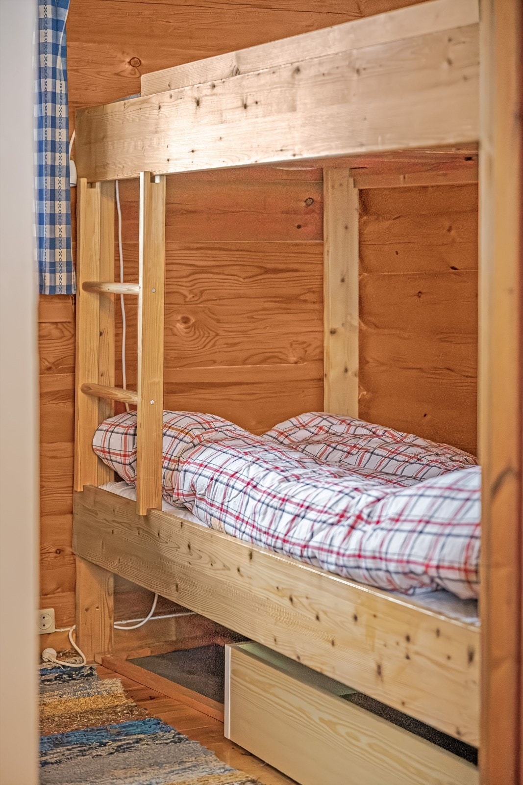 Soverommet er i dag innredet med en køyeseng med to sengeplasser. Galleribilde